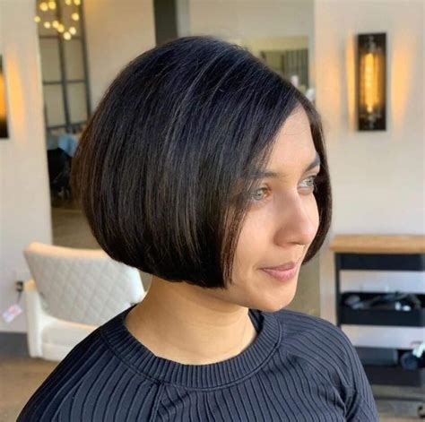 photos of short bob hairstyles|very short blunt haircuts.